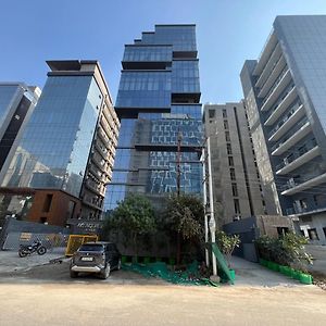 Aquila Grand Suites - Noida Sector 136